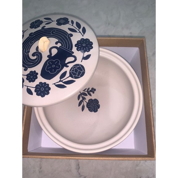 Brand new! Fringe Studio® Astrology Aquarius Trinket Box - Picture 2 of 3